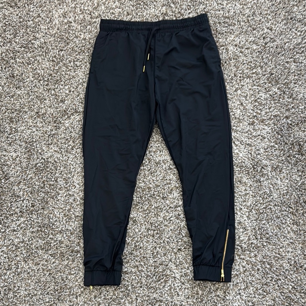 Zyia joggers